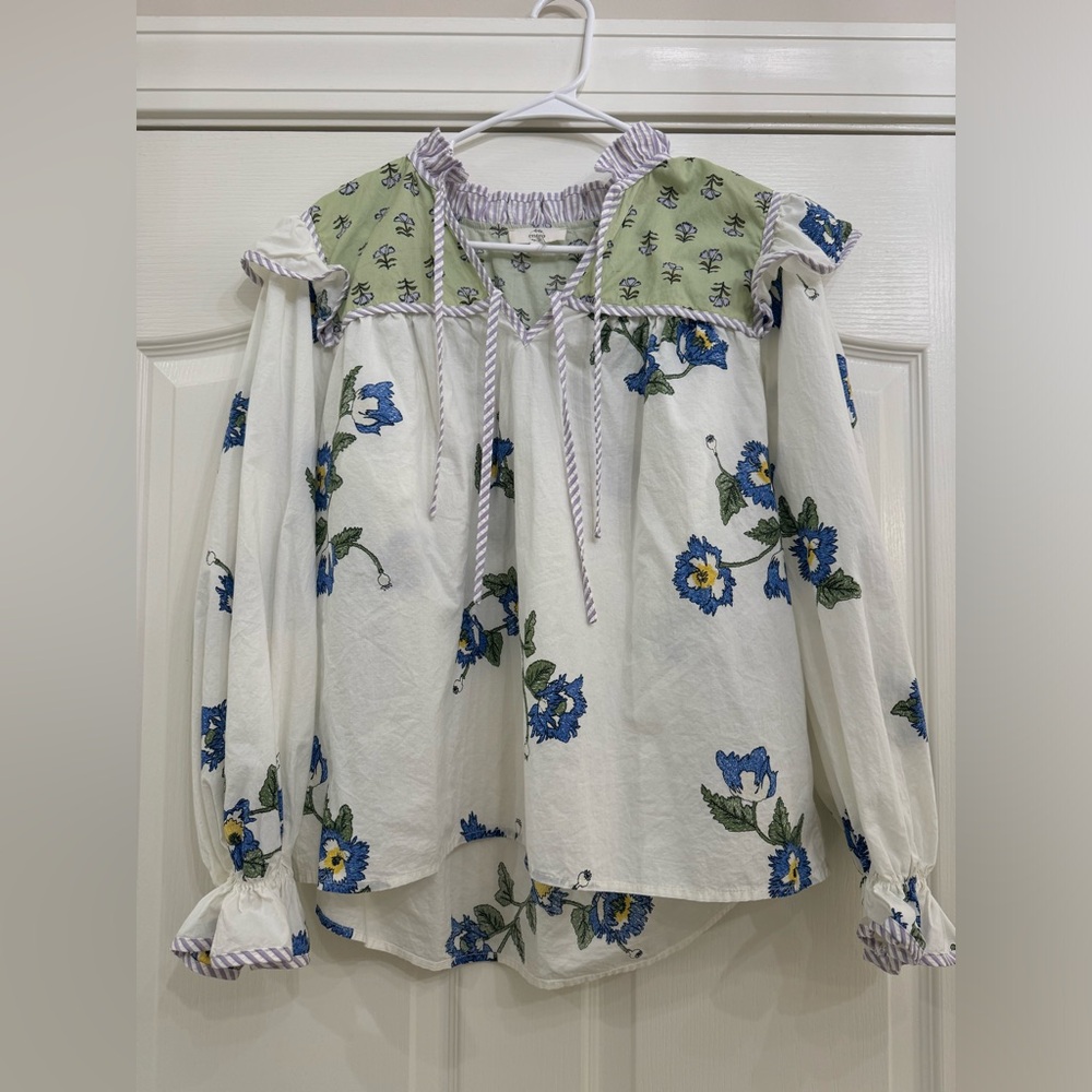 Women’s boutique top